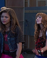 Shake_It_Up_S01E03_1080p_BTD_001934.jpg