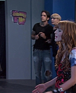 Shake_It_Up_S01E03_1080p_BTD_001937.jpg