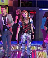 Shake_It_Up_S01E03_1080p_BTD_002354.jpg