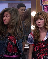 Shake_It_Up_S01E03_1080p_BTD_002554.jpg
