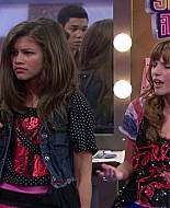 Shake_It_Up_S01E03_1080p_BTD_002566.jpg