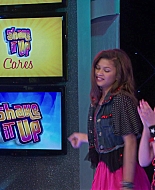 Shake_It_Up_S01E03_1080p_BTD_002582.jpg