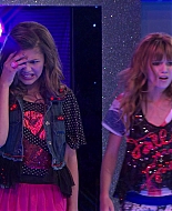 Shake_It_Up_S01E03_1080p_BTD_002676.jpg
