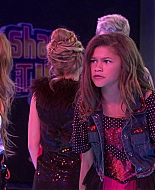 Shake_It_Up_S01E03_1080p_BTD_002708.jpg