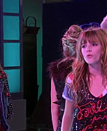 Shake_It_Up_S01E03_1080p_BTD_002734.jpg