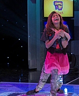 Shake_It_Up_S01E03_1080p_BTD_002871.jpg