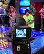 Shake_It_Up_S01E04_1080p_BTD_000021.jpg