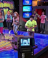 Shake_It_Up_S01E04_1080p_BTD_000022.jpg