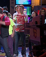 Shake_It_Up_S01E04_1080p_BTD_000107.jpg