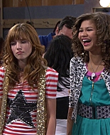 Shake_It_Up_S01E04_1080p_BTD_000231.jpg