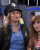 Shake_It_Up_S01E04_1080p_BTD_000241.jpg