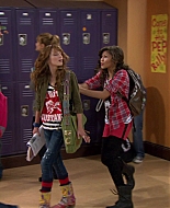 Shake_It_Up_S01E04_1080p_BTD_000509.jpg