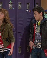 Shake_It_Up_S01E04_1080p_BTD_000624.jpg