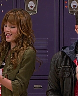 Shake_It_Up_S01E04_1080p_BTD_000679.jpg