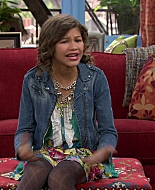 Shake_It_Up_S01E04_1080p_BTD_000977.jpg