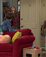 Shake_It_Up_S01E04_1080p_BTD_001049.jpg
