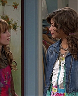 Shake_It_Up_S01E04_1080p_BTD_001097.jpg
