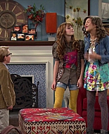 Shake_It_Up_S01E04_1080p_BTD_001103.jpg