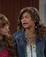 Shake_It_Up_S01E04_1080p_BTD_001131.jpg