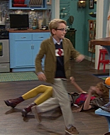 Shake_It_Up_S01E04_1080p_BTD_001229.jpg