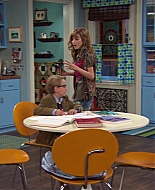 Shake_It_Up_S01E04_1080p_BTD_001281.jpg