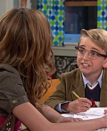 Shake_It_Up_S01E04_1080p_BTD_001544.jpg