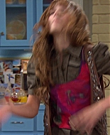 Shake_It_Up_S01E04_1080p_BTD_001641.jpg