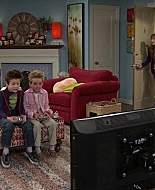 Shake_It_Up_S01E04_1080p_BTD_002323.jpg