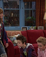 Shake_It_Up_S01E04_1080p_BTD_002359.jpg