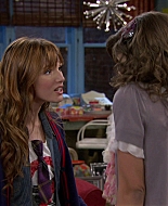 Shake_It_Up_S01E04_1080p_BTD_002408.jpg