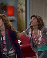 Shake_It_Up_S01E04_1080p_BTD_002436.jpg