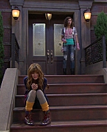 Shake_It_Up_S01E04_1080p_BTD_002565.jpg