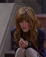Shake_It_Up_S01E04_1080p_BTD_002581.jpg