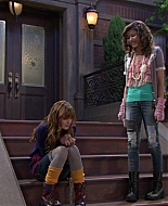 Shake_It_Up_S01E04_1080p_BTD_002619.jpg