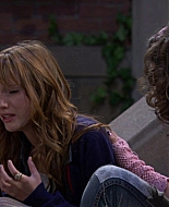 Shake_It_Up_S01E04_1080p_BTD_002733.jpg