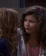 Shake_It_Up_S01E04_1080p_BTD_002807.jpg