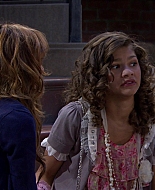 Shake_It_Up_S01E04_1080p_BTD_002825.jpg