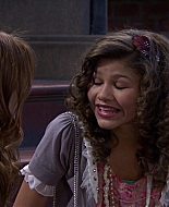 Shake_It_Up_S01E04_1080p_BTD_002861.jpg