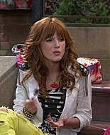 Shake_It_Up_S01E05_1080p_BTD_000515.jpg
