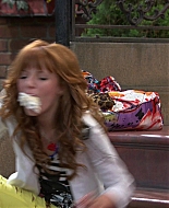 Shake_It_Up_S01E05_1080p_BTD_000549.jpg