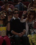 Shake_It_Up_S01E05_1080p_BTD_000958.jpg