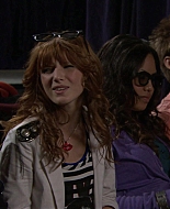 Shake_It_Up_S01E05_1080p_BTD_000983.jpg