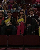 Shake_It_Up_S01E05_1080p_BTD_000992.jpg