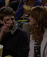 Shake_It_Up_S01E05_1080p_BTD_001045.jpg