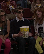 Shake_It_Up_S01E05_1080p_BTD_001095.jpg