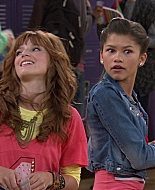 Shake_It_Up_S01E05_1080p_BTD_001227.jpg