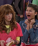 Shake_It_Up_S01E05_1080p_BTD_001248.jpg
