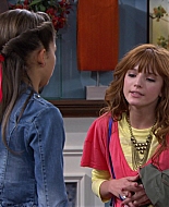 Shake_It_Up_S01E05_1080p_BTD_001728.jpg