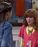 Shake_It_Up_S01E05_1080p_BTD_001756.jpg