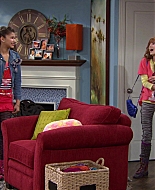 Shake_It_Up_S01E05_1080p_BTD_001780.jpg